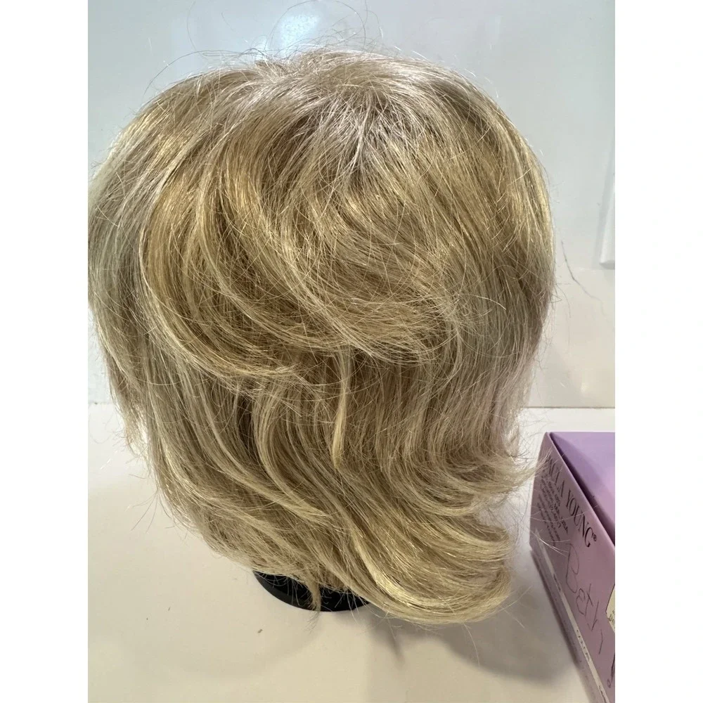 Paula Young Wig In Box Beth Color 14/88A  Great Condition